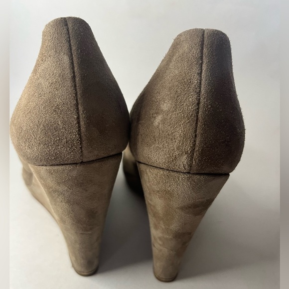 MICHAEL Kors Peep Toe Suede Wedges Size 9 - Picture 5 of 12